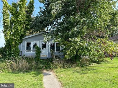 12 LAURA AVENUE