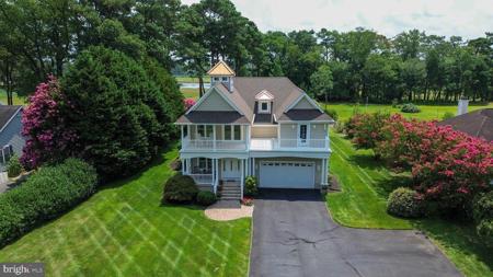 125 CREEKSIDE DRIVE