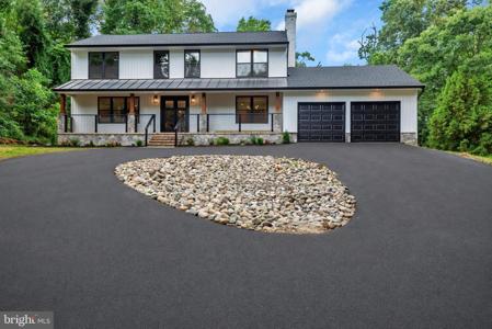 972 ARUNDEL DRIVE