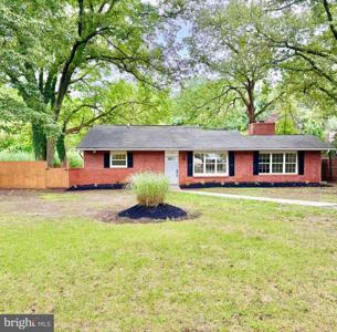 1395 RAINBOW DRIVE