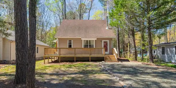 35 BURR HILL DRIVE