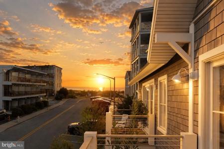 8606 COASTAL HIGHWAY