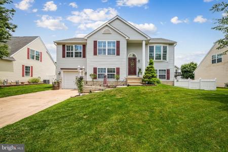 5 SPINNAKER REEF COURT