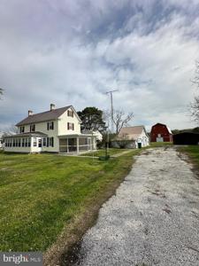4657 GOLDEN HILL ROAD