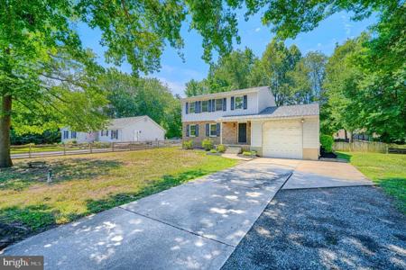 915 KIMBERLY WAY