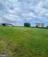 1 HAMMOCK POINT