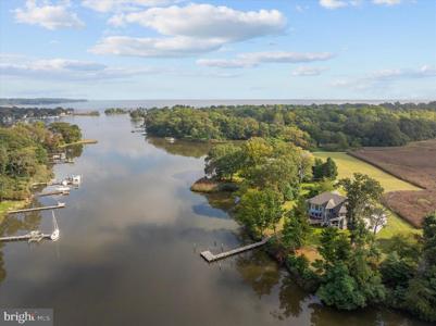 1576 BAY HEAD ROAD