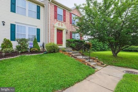 101 BRINSMAID COURT