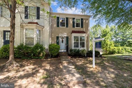2624 MIRANDA COURT