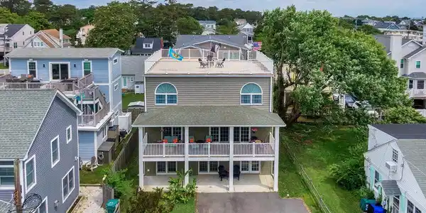 107 SWEDES ST