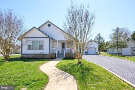 13 JODI COURT