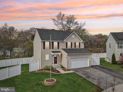 7801 MAPLE RUN COURT