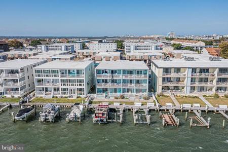 419 BAYSHORE DRIVE