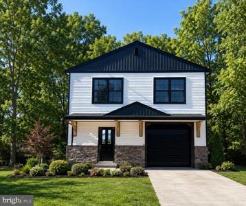 821 MIDDLE ROAD