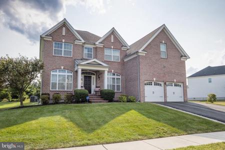 1225 CAITLIN WAY