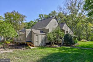 39427 PRIVATE PLACE CENTER