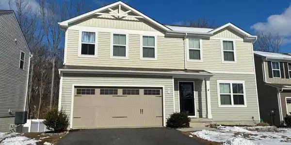 41 TILIA DRIVE