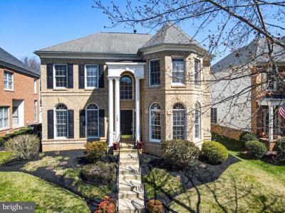705 HARDWOOD LANE