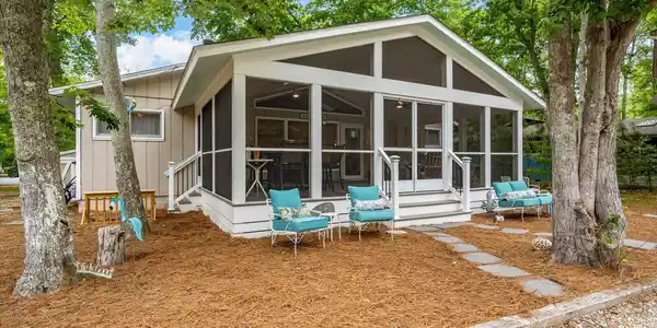 603 SPRING LAKE COURT