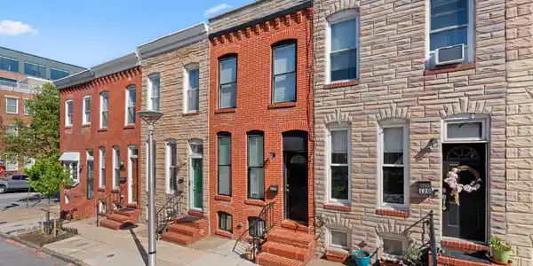 122 BURNETT STREET