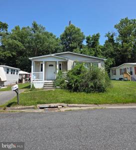 24 TEAROSE DR