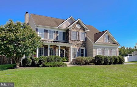 21385 FAIRWOOD COURT