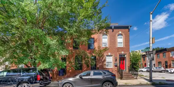 802 HIGHLAND AVENUE