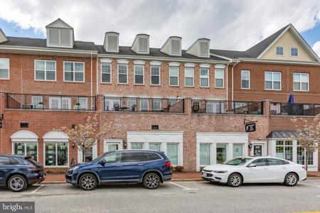 566 MARINA LANDING LANE