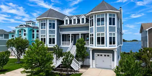 35 INLET VIEW COURT