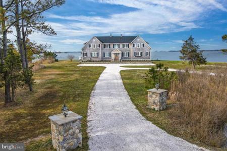 1301 BROADVIEW DRIVE