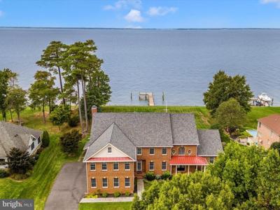 231 LIGHTHOUSE VIEW DRIVE