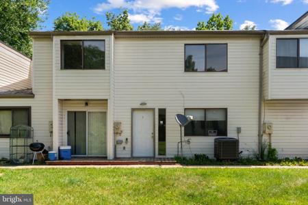 1006 CRIMSON TREE WAY