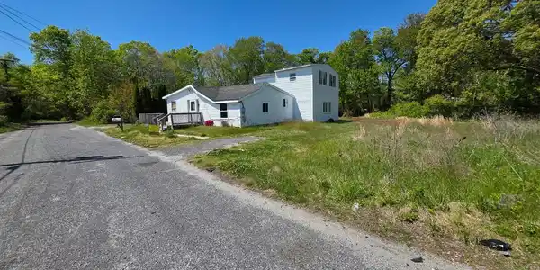 14 GIBSON AVENUE