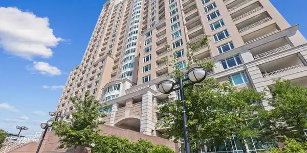 100 HARBORVIEW DRIVE