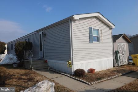 111 SUNFLOWER LANE