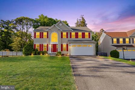 208 LONG HILL COURT
