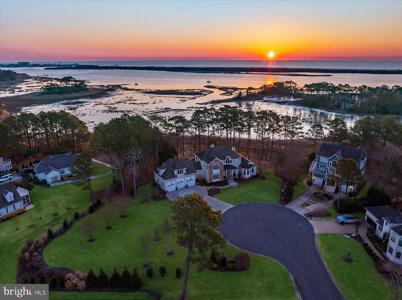 9515 HARBOR LIGHTS DRIVE