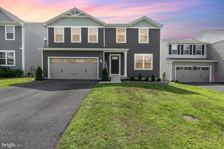 32 BLUE SPRUCE WAY