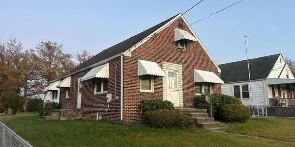 401 MARGARET AVENUE