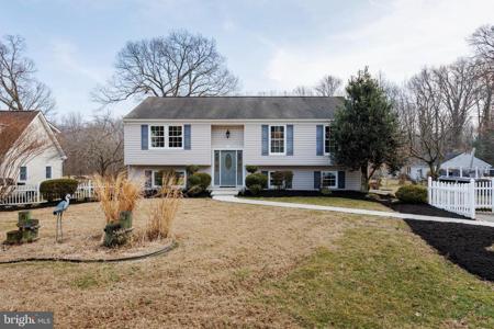 939 SHORE ACRES ROAD