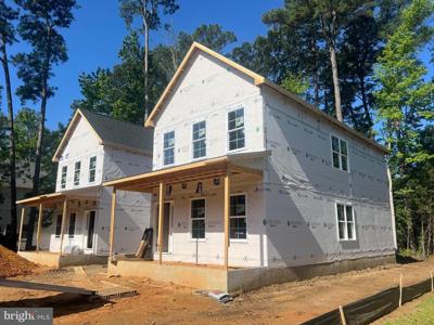 5812 CLAM COVE