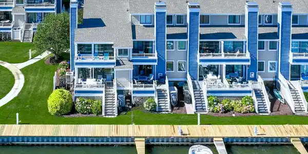 220 HERON DRIVE