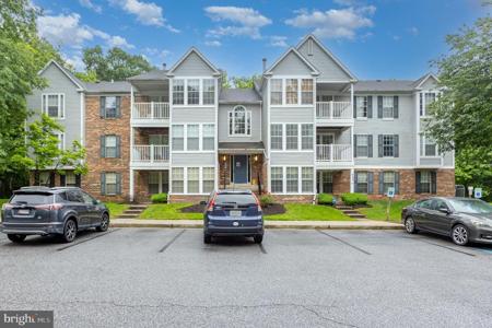 1303 CEDAR CREST COURT