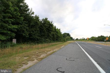 702 & HYDE PARK RD
