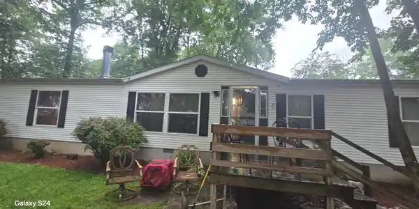 178 HAZELWOOD COURT