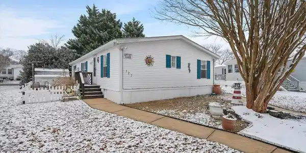 33409 HARTFORD COURT