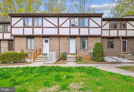 1223 SUMMERWOOD COURT