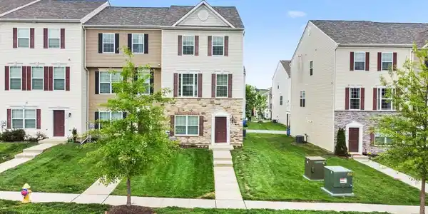 414 CHARLESTOWN CROSSING BOULEVARD
