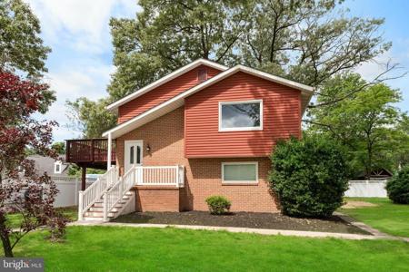 304 MONTFIELD LANE