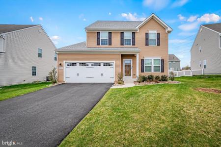 906 OAKFIELDS COURT